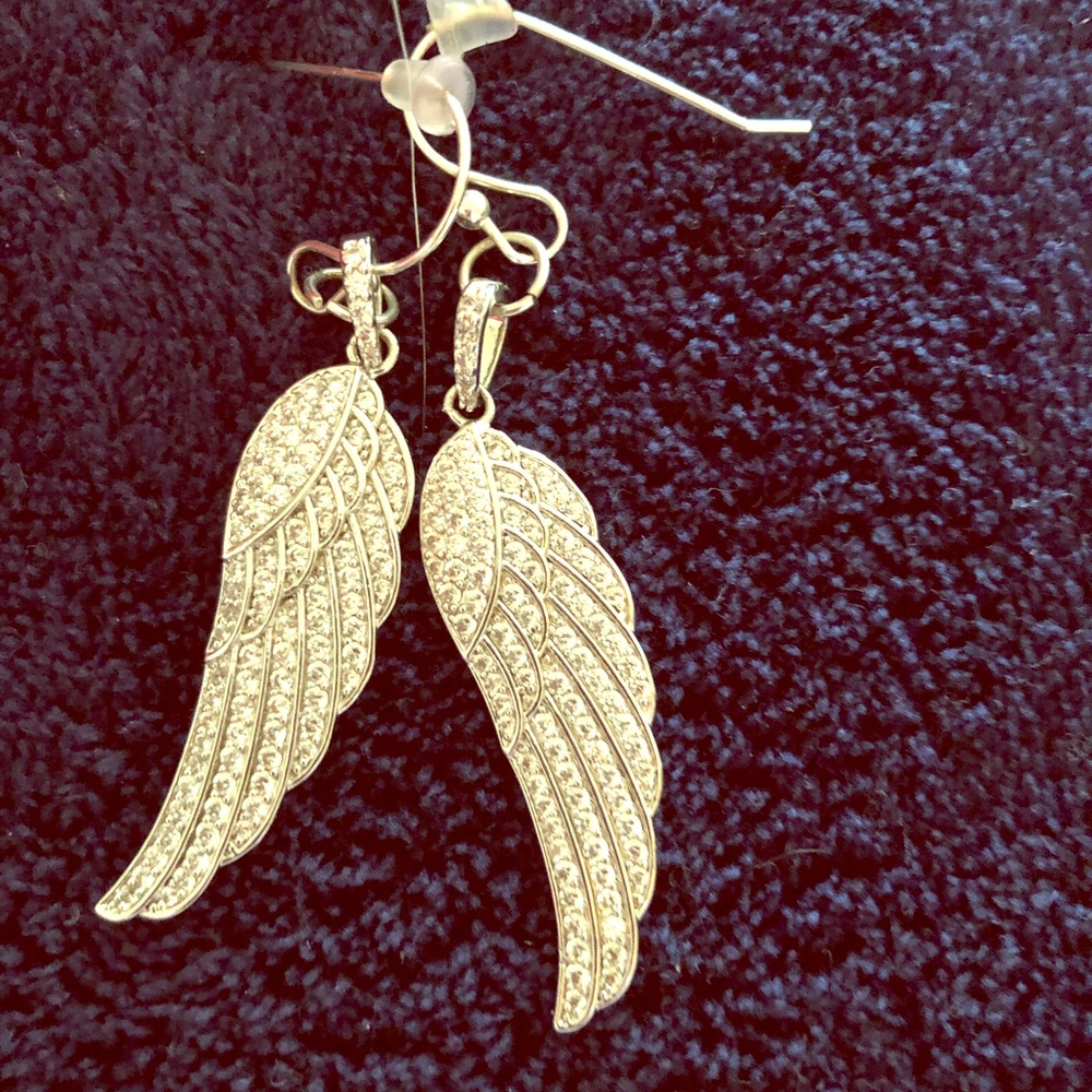 Wing earrings